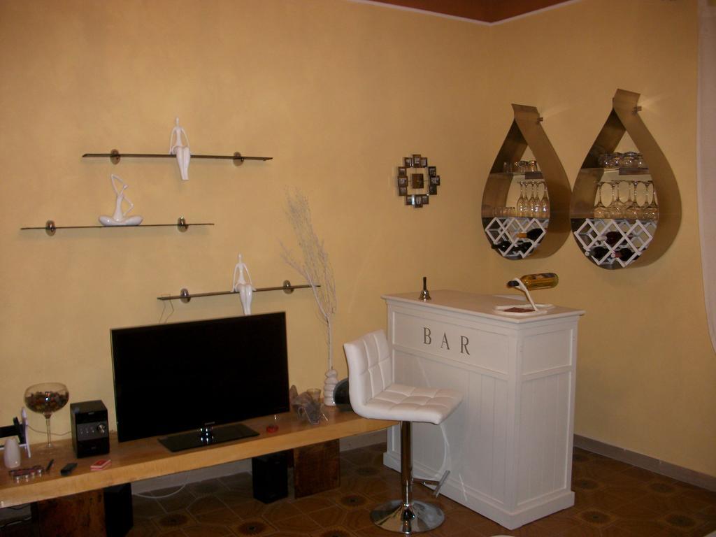 La Loggia Di Federico Hotel Navelli Kamer foto