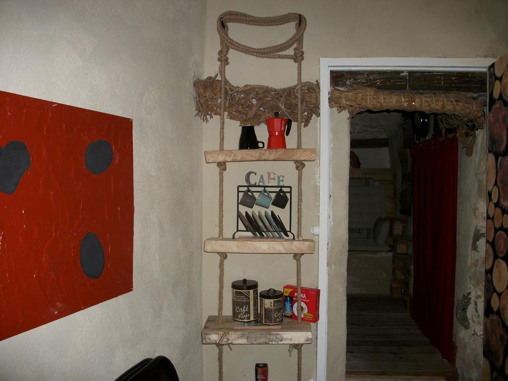 La Loggia Di Federico Hotel Navelli Buitenkant foto